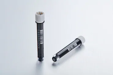 艾本德Eppendorf CryoStorage Vial，無菌, 無菌, 1.0 mL, 不含 DNase、RNase、人類 DNA 和內(nèi)毒素；外螺紋，預(yù)先加蓋灰色管蓋，帶 2D SafeCode 